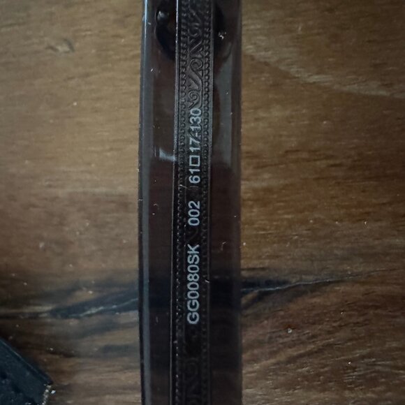 Authentic Gucci GG0080SK sunglasses - Picture 6 of 7